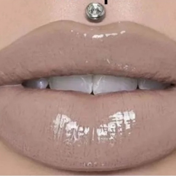 Jeffree Star Silk Rope Lip Gloss - Picture 8 of 8
